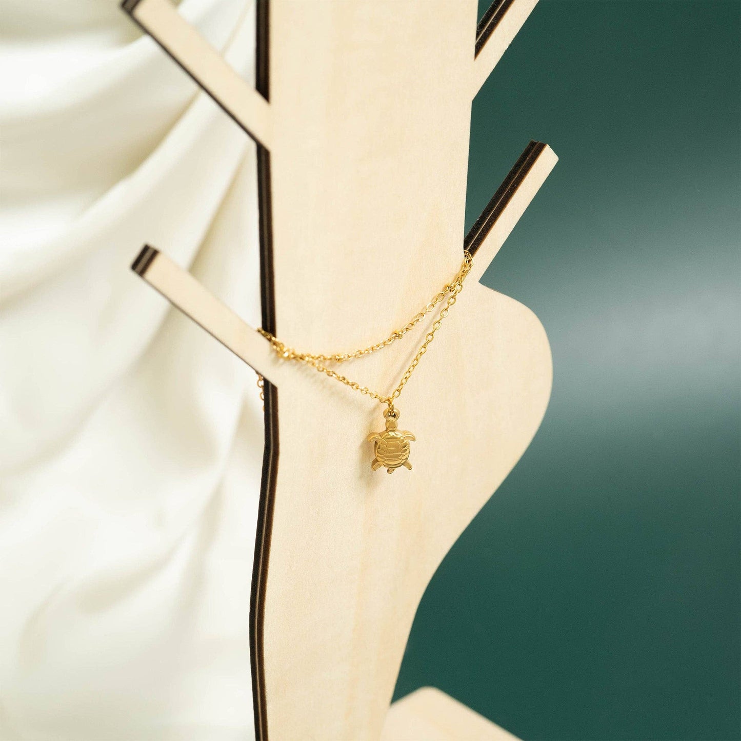 18K Gold PVD Turtle Charm Anklet