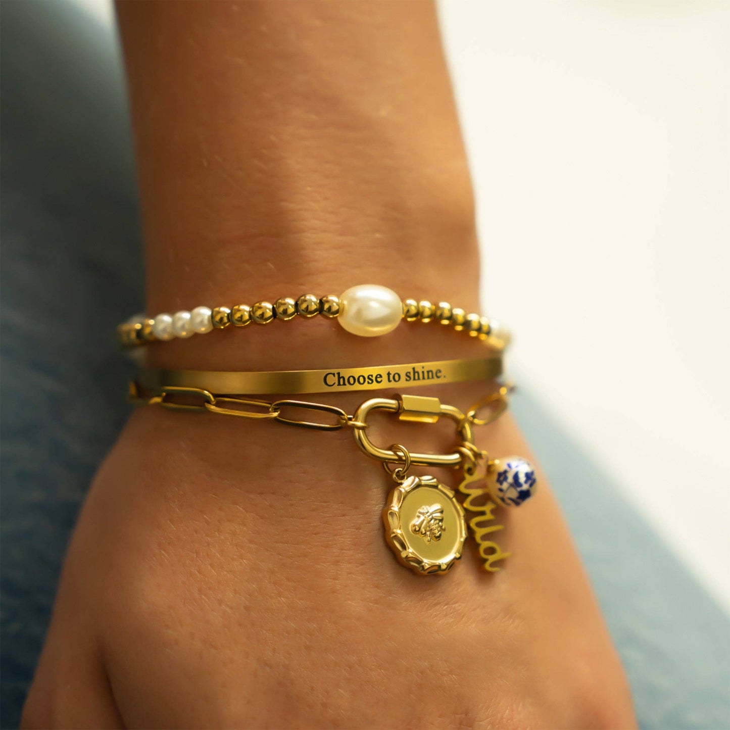 Bracelet "Choose to Shine" Engraved Bangle