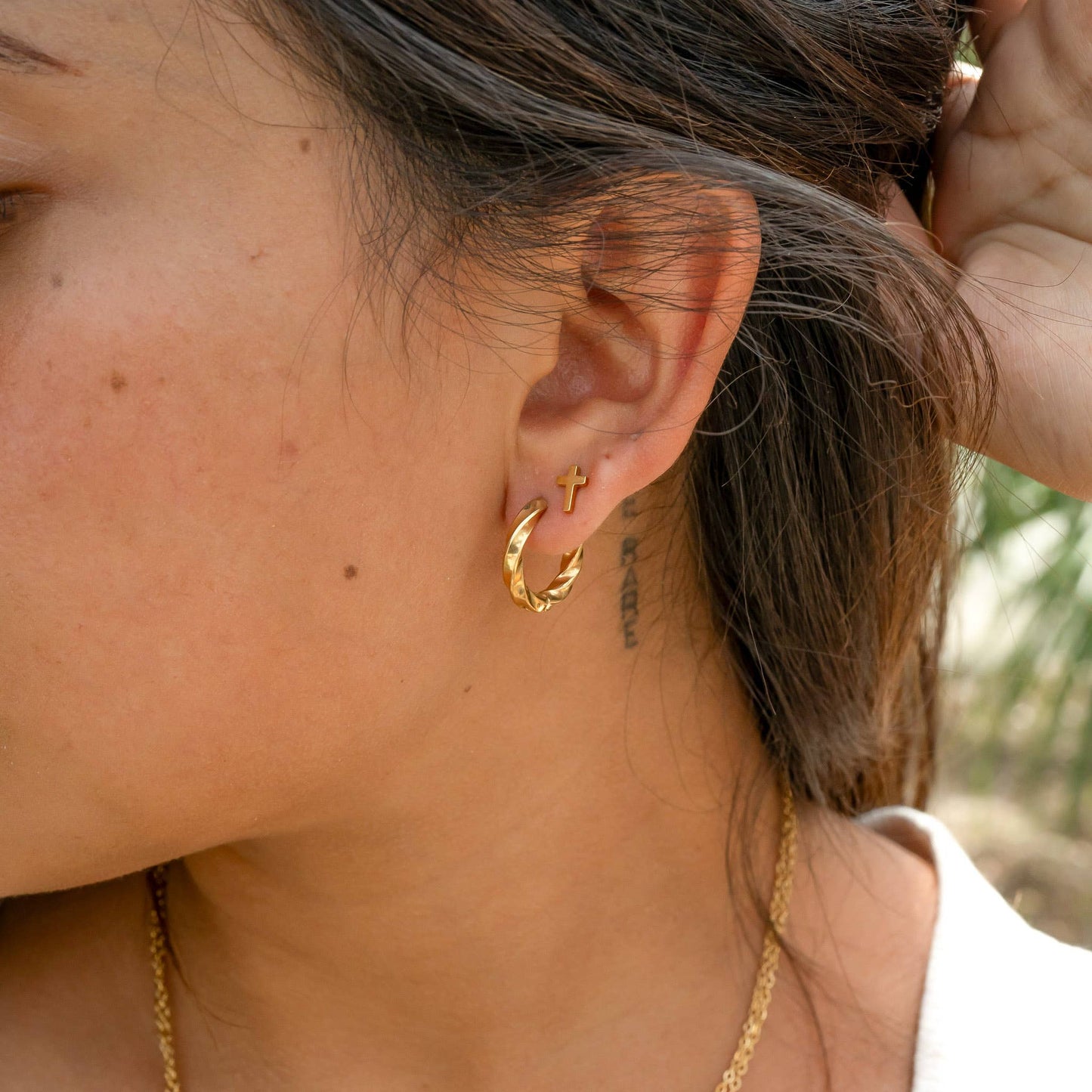 Earrings Huggie Textured Twisted Hoop