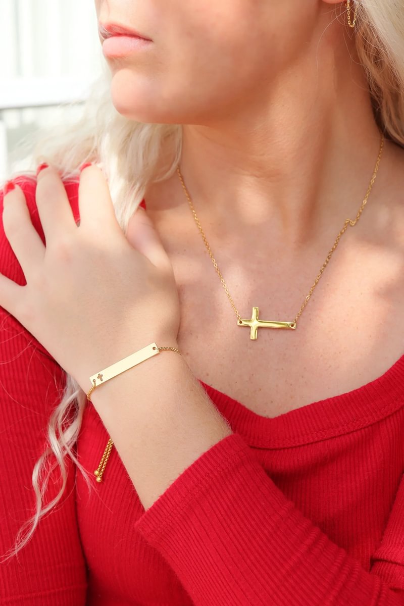 Necklace Horizontal Cross