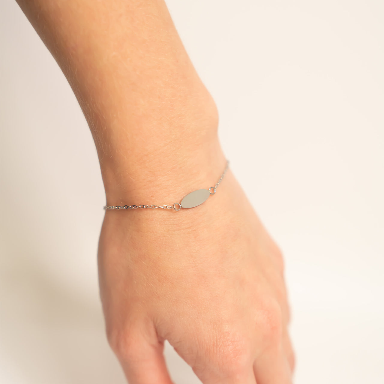Bracelet Simple Bar