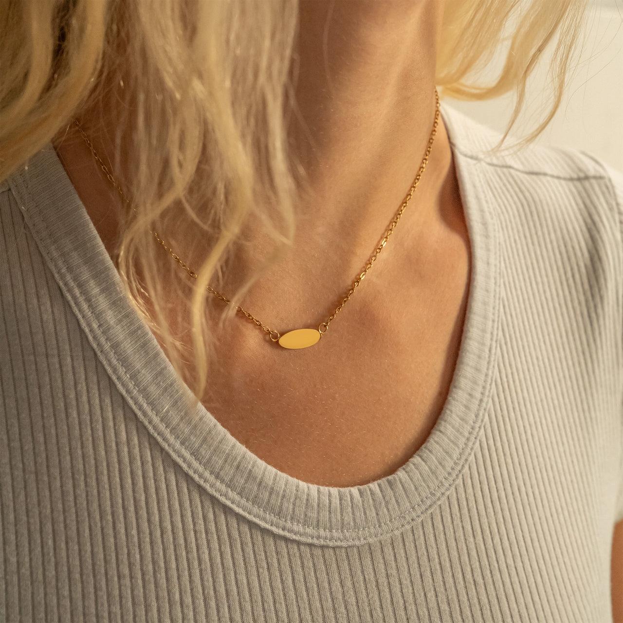 Necklace Simple Bar
