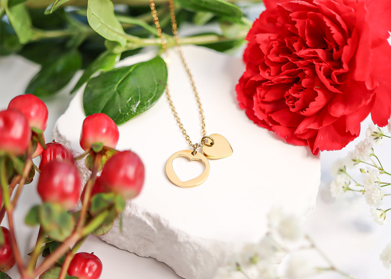 Necklace Heart Cutout