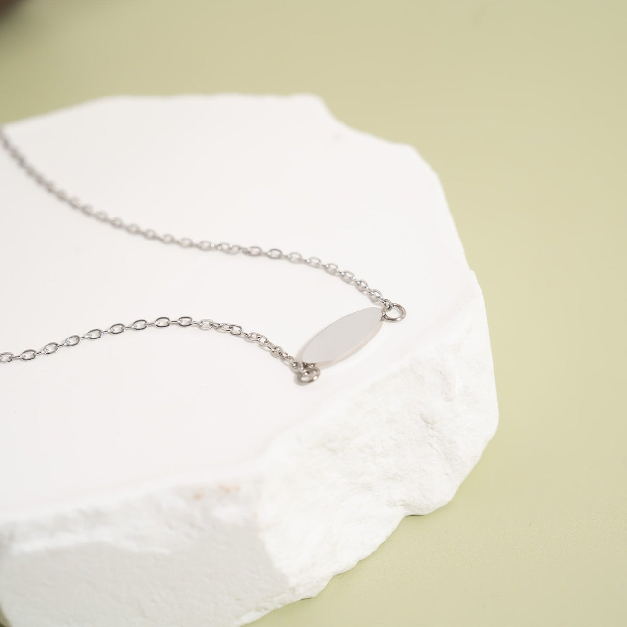 Necklace Simple Bar